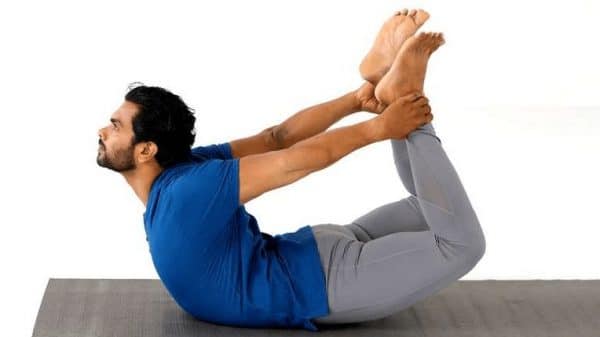 Dhanurasana yoga